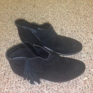 Black booties with fringe. Size 7.